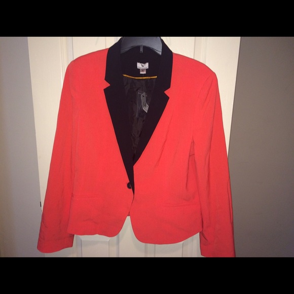 Worthington Coral and Black Blazer