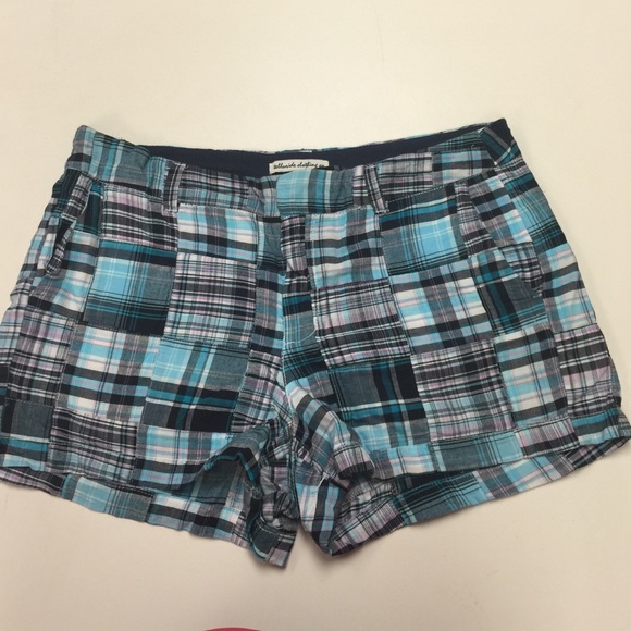 CLEARANCE!!!🎀Colorful flannel shorts🎀
