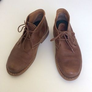 roots desert boots