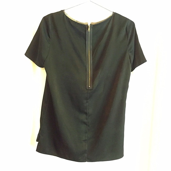 Tahari Black Short Sleeve Top - Picture 3 of 4