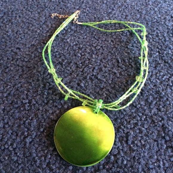 Green beach necklace