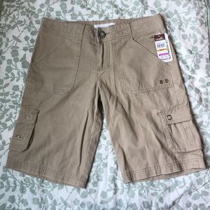NWT Oneill Shorts size 3
