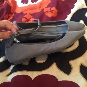 Old Navy t-strap flats