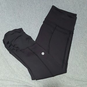 Lululemon Wunder Under Crops w/ Detailed Stitches