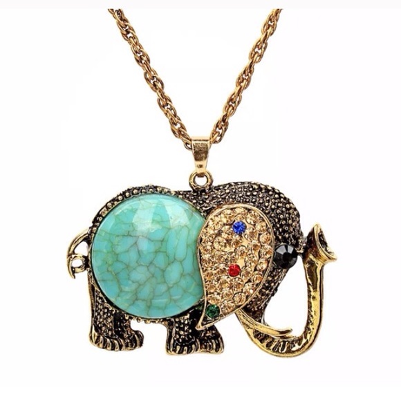 Jewelry - 💕💕Rhinestone 🐘elephant necklace 💕