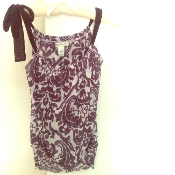 Grey/Black Fleur des Lis Top - Picture 1 of 3