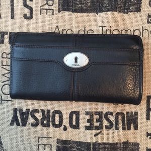 Fossil Wallet