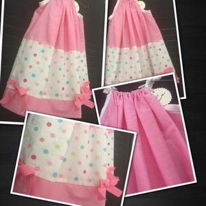 💞🎀pink pike a dot dress🎀💞