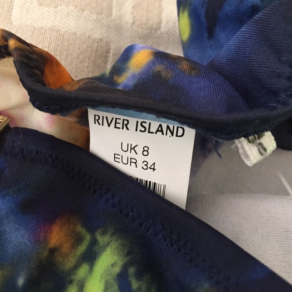 Asos River Island Paint Splashed Bikini Brief sz4 - Picture 3 of 4