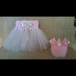 Pink and gold tutu set for dogs.