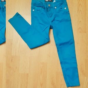 Levi Strauss & Co Kids skinny Denims.