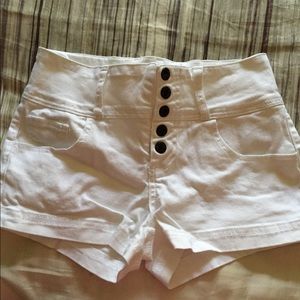 White Guess shorts