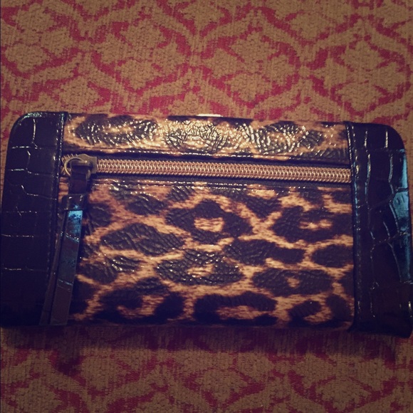 Leopard print Claire's wallet