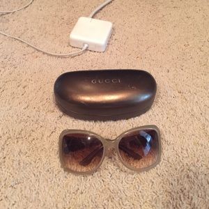 ✨Gucci Sunglasses!✨