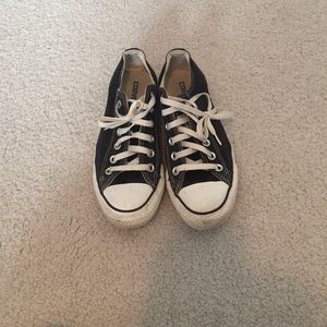 Black converse