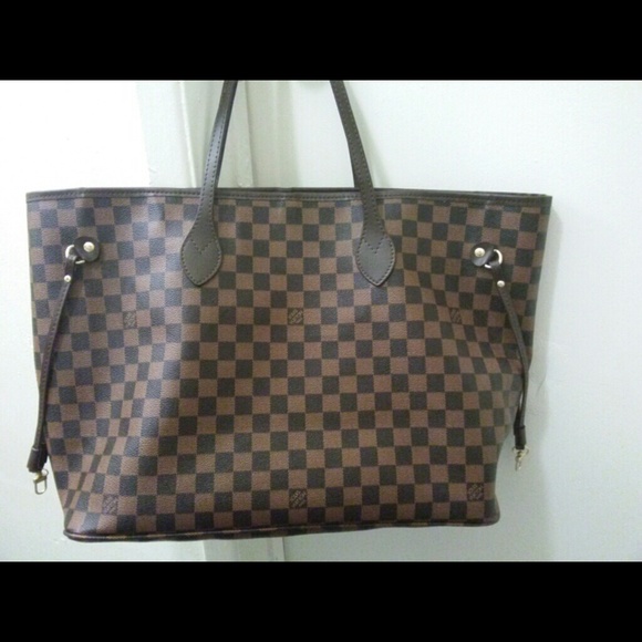 Sold🚫 - Picture 3 of 4