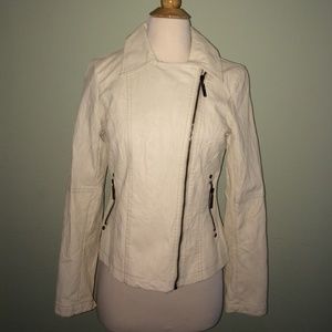 Vertigo Paris winter white faux leather jacket