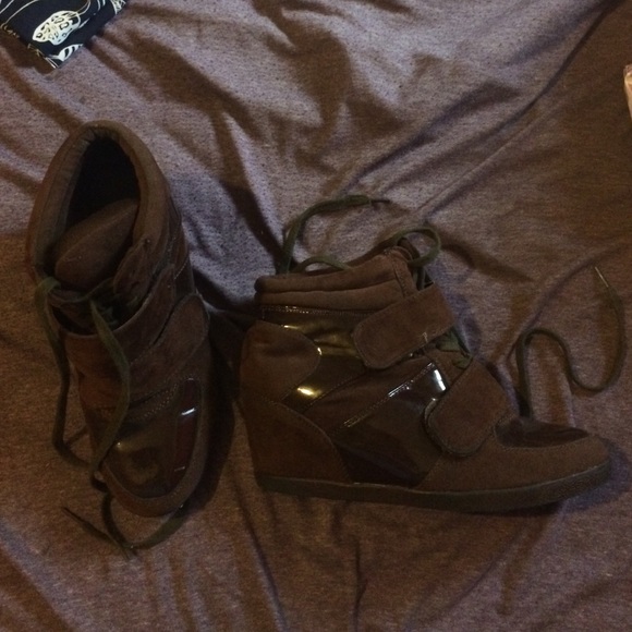 Dark Brown Wedges