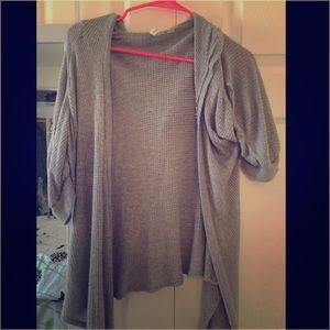 Hooded short sleeved cardigan