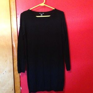 Black long sleeve shirt sweater