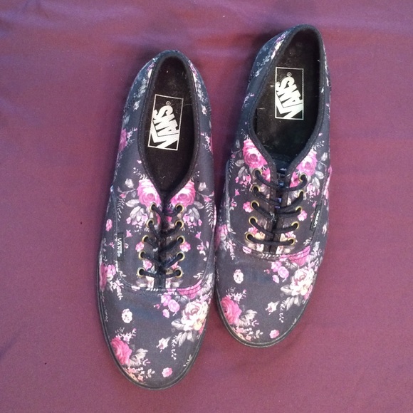 Vans Shoes - floral Vans