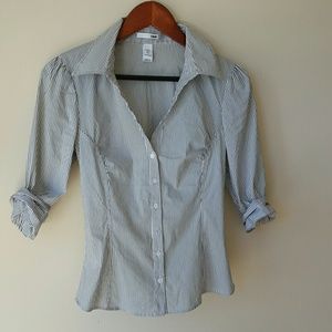 H&M Striped 3/4 Sleeve Collared Button Down Shirt