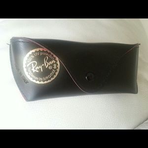 Only the case Ray-Ban Sunglasses.