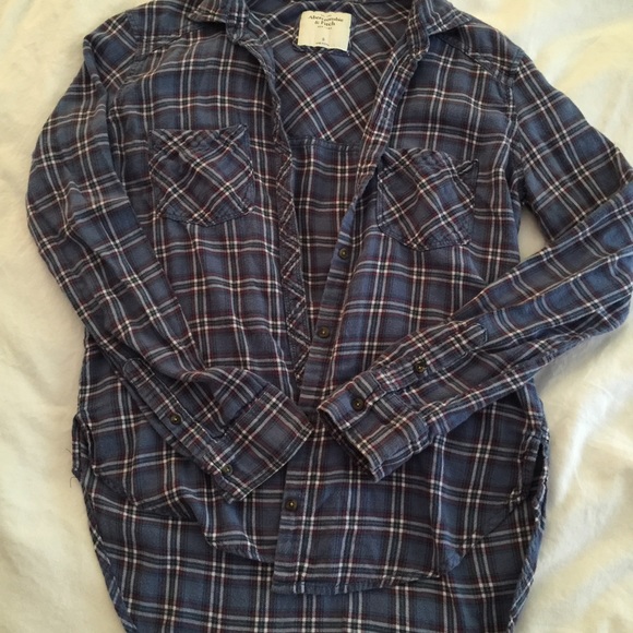 navy blue and white/red plaid shirt