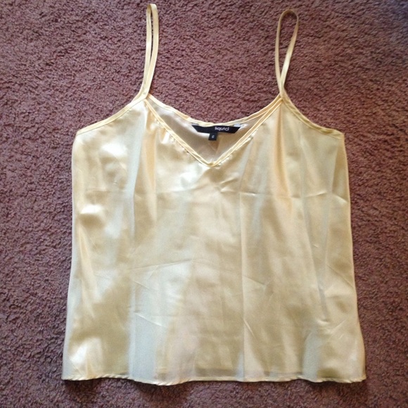 Purple and yellow Liquid top - Picture 2 of 4