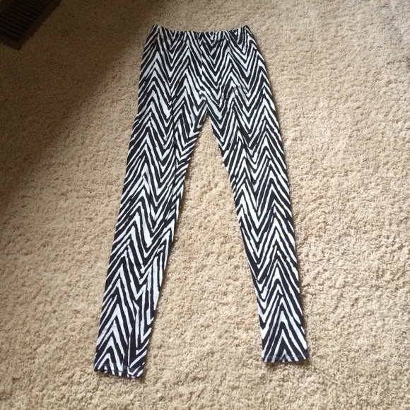 Charlotte Russe zebra print leggings