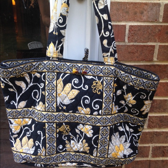 Vera Bradley Tic Tac Tote