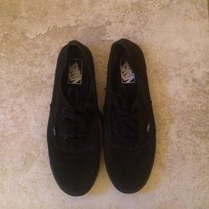 All black Vans
