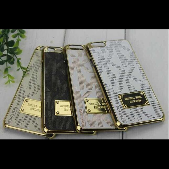 Michael Kors Accessories - MICHAEL KORS PHONE CASE IPHONE