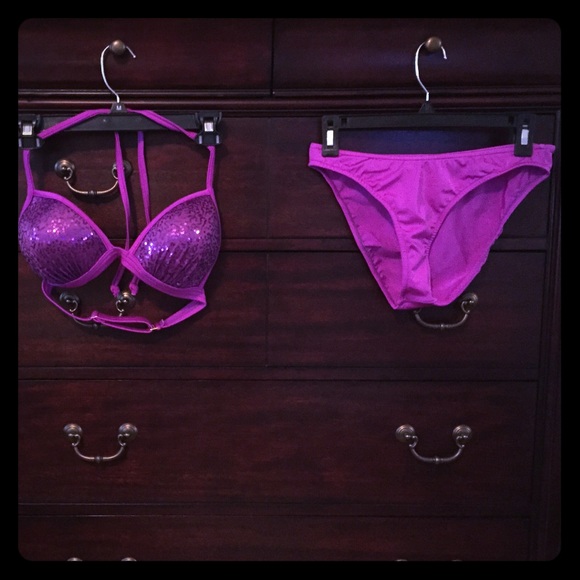 Reduced!! Venus swimsuit, NWOT never worn!