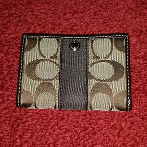 🚫Sold🚫 Authentic Coach Brown Wallet!