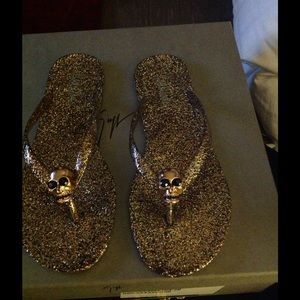Gem skull thong sandals