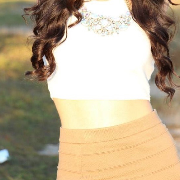 Beautiful pencil skirt - Picture 3 of 3