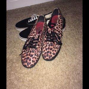 Vans Authentic Lo Pro in Cheetah Print