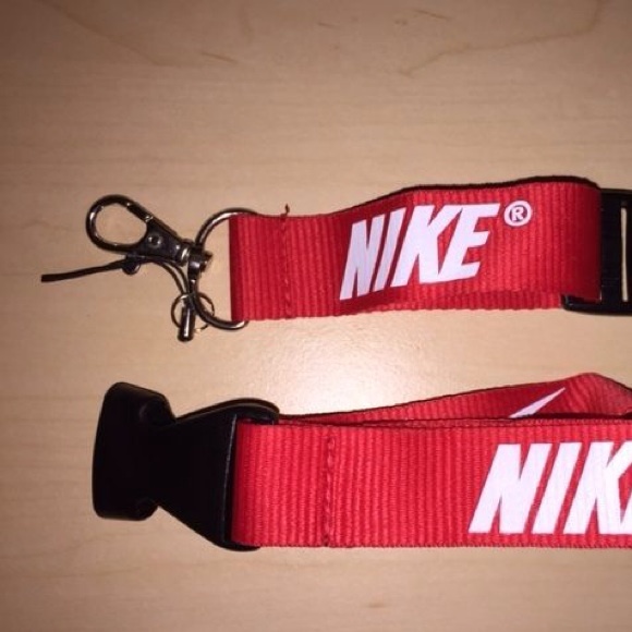 Nike Keychain Red/White - Picture 1 of 2