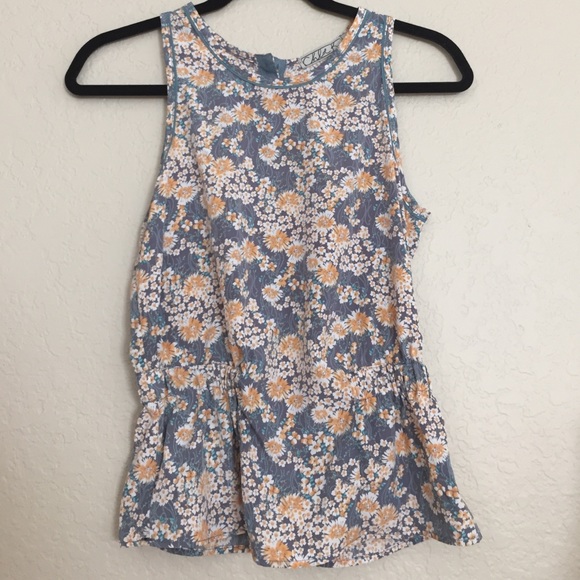 Button back peplum tank top
