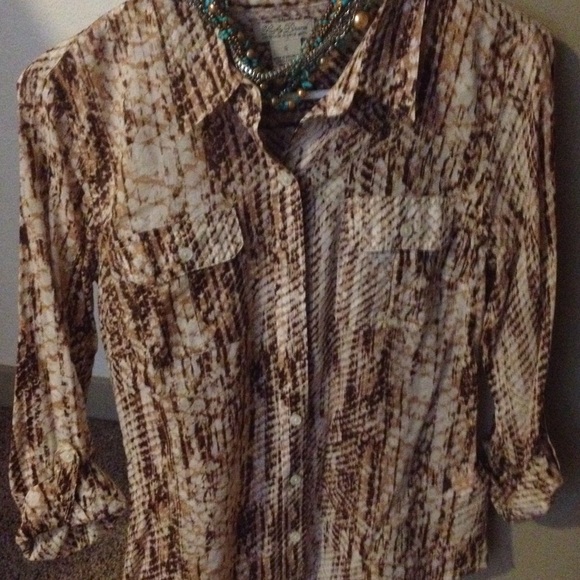 Lucky Brand button up top