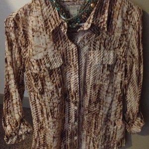 Lucky Brand button up top