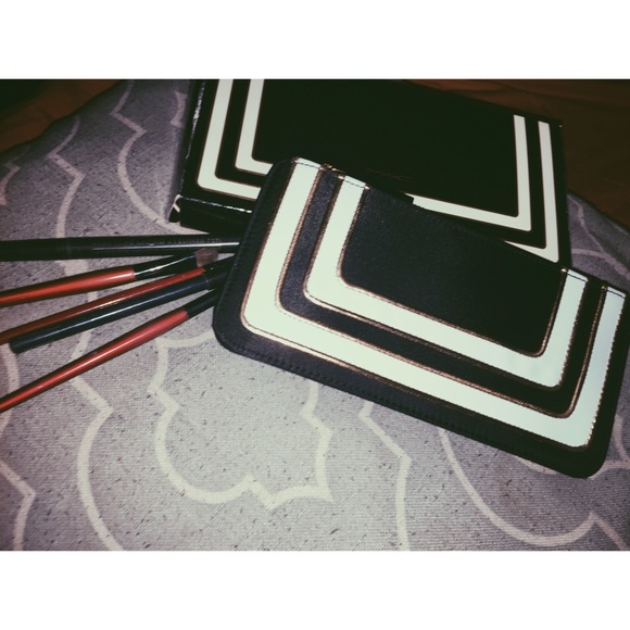 MAC brush bag! 💕