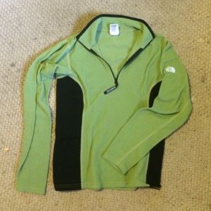 North face pullover