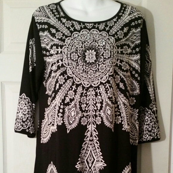 Pretty Black and White Dress
