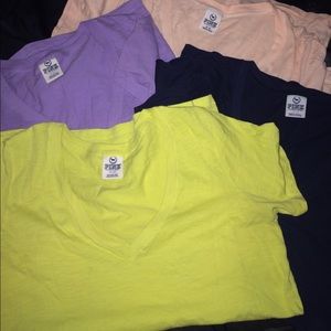 4 VS PINK T-shirts