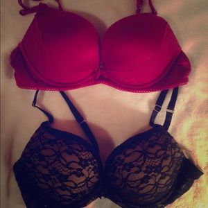 2 size 34 A Aerie super push up bras