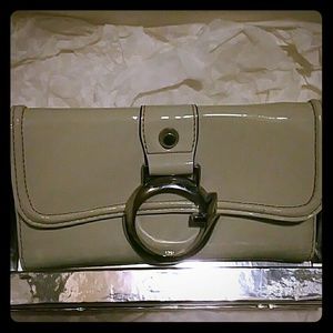 NWT Guess Checkbook Wallet