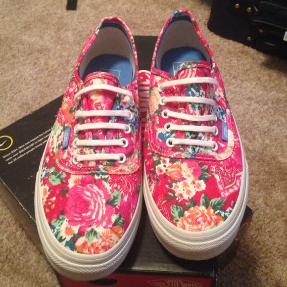 Floral Vans