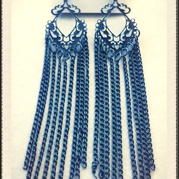 Vintage flapper inspired earrings